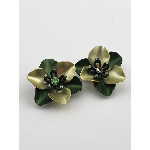 Vintage Green Gold Flower Clip Earrings Rhinestone Mid Century Jewelry - Picture 2 of 4